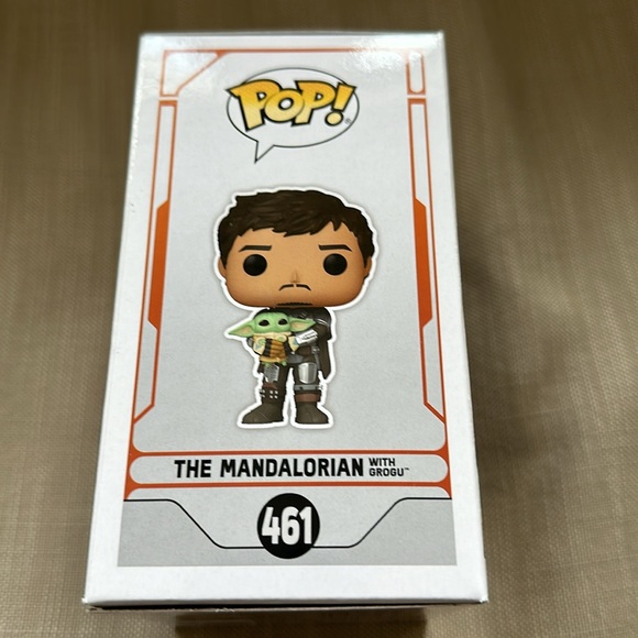 Funko Pop Star Wars  The Mandalorian with Grogu 461 - Picture 4 of 5